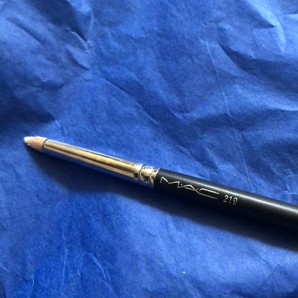 219 SYNTHETIC PENCIL BRUSH